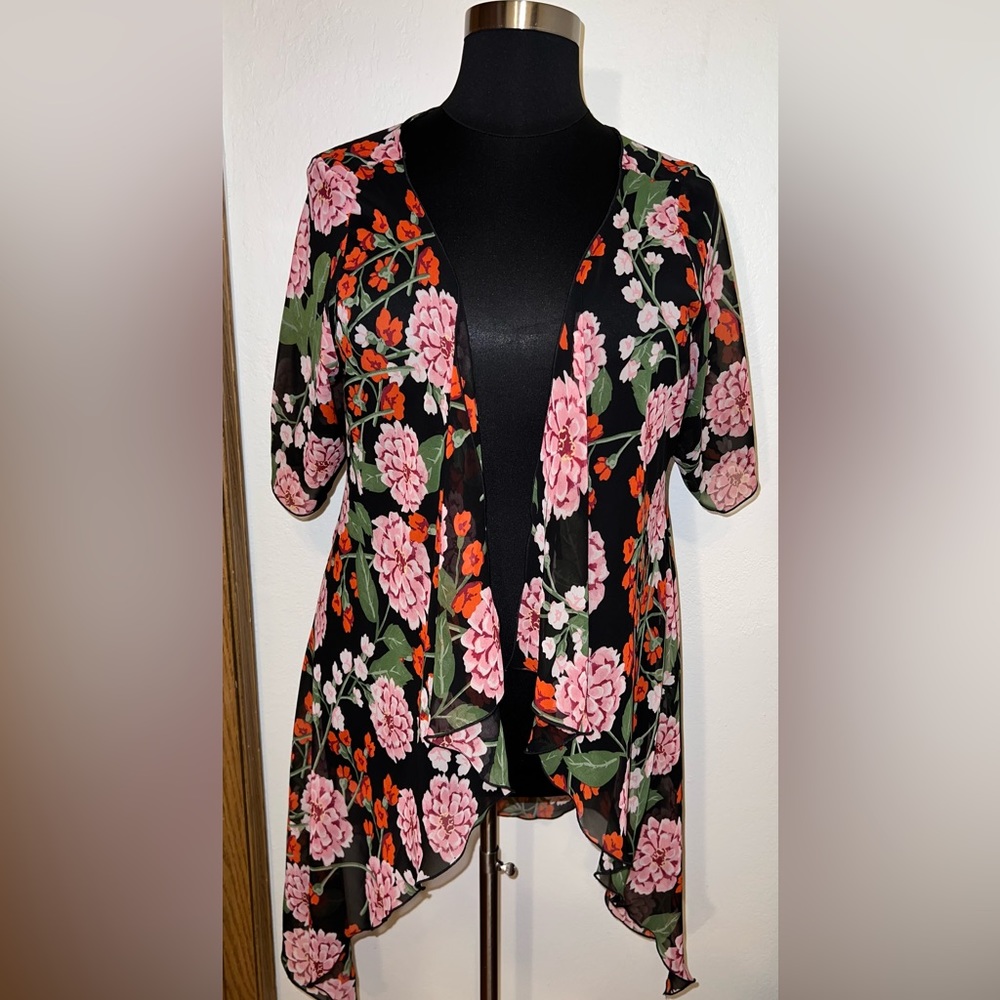 Floral Lindsay Kimono